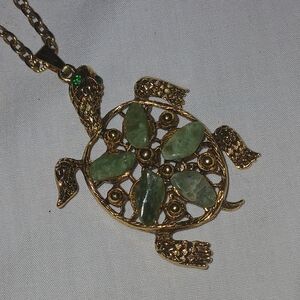 Vintage Gold Tone Turtle Pendant Necklace with Green Cabochons – 1970s Style